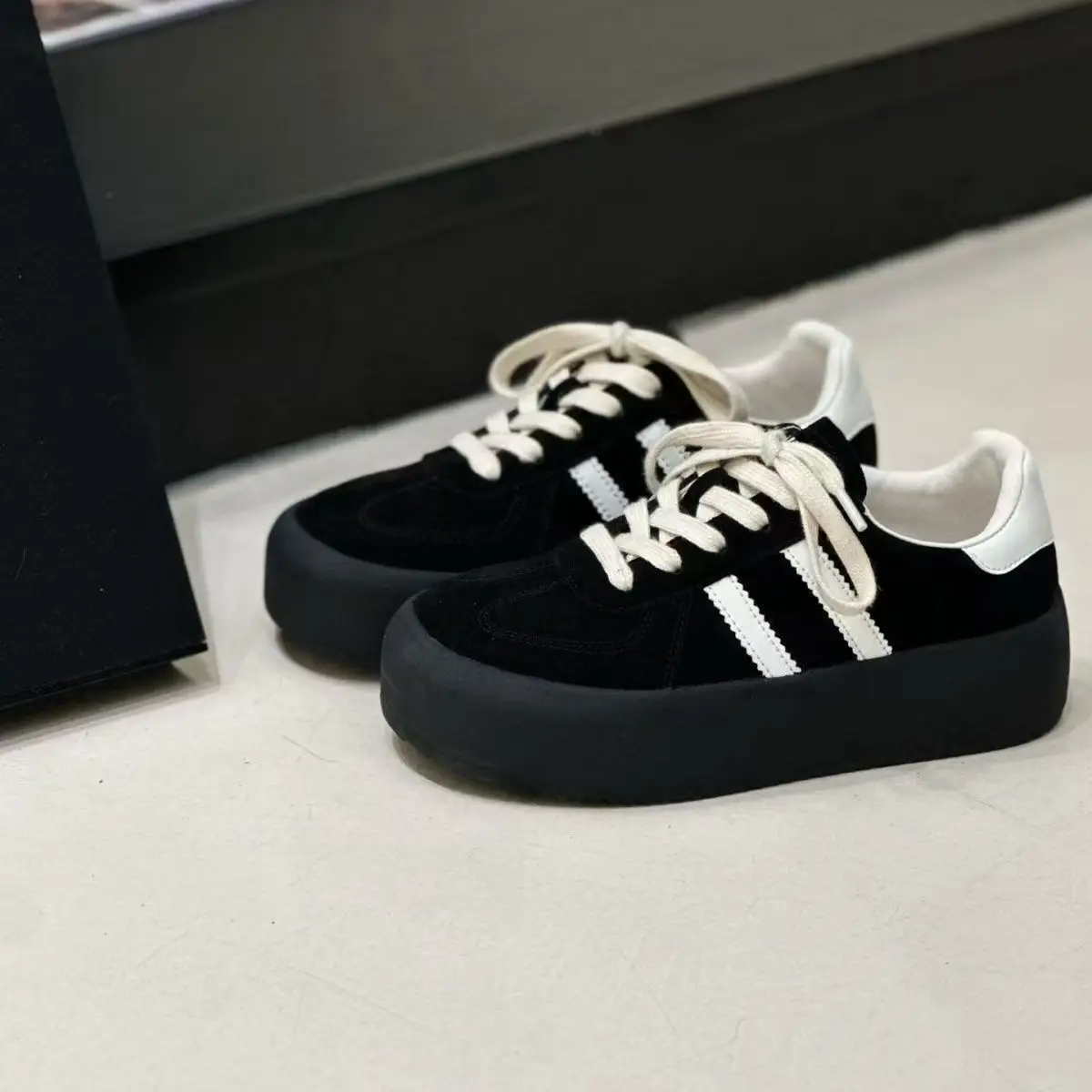 Новый дизайн, модная повседнев – обзор и цена Vans Shoes Old Skool